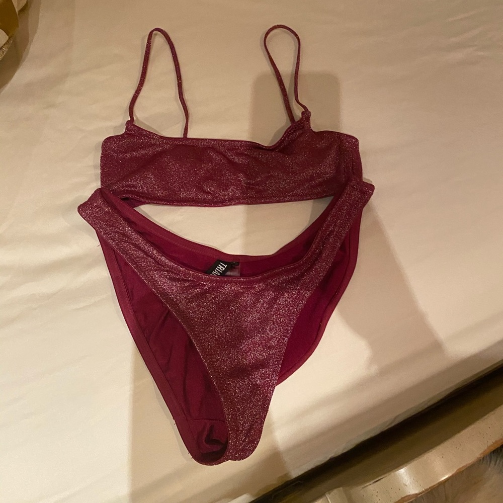 triangl bikini